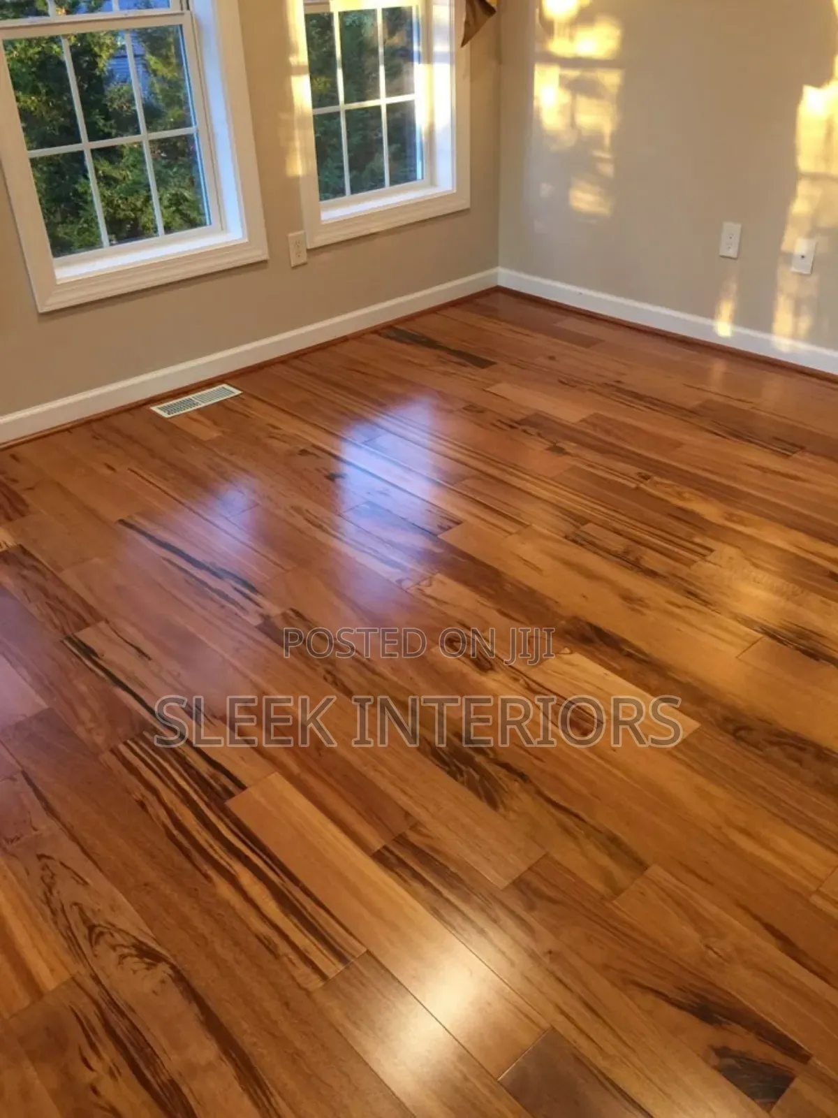 Resplendent Rubber Wooden Floor