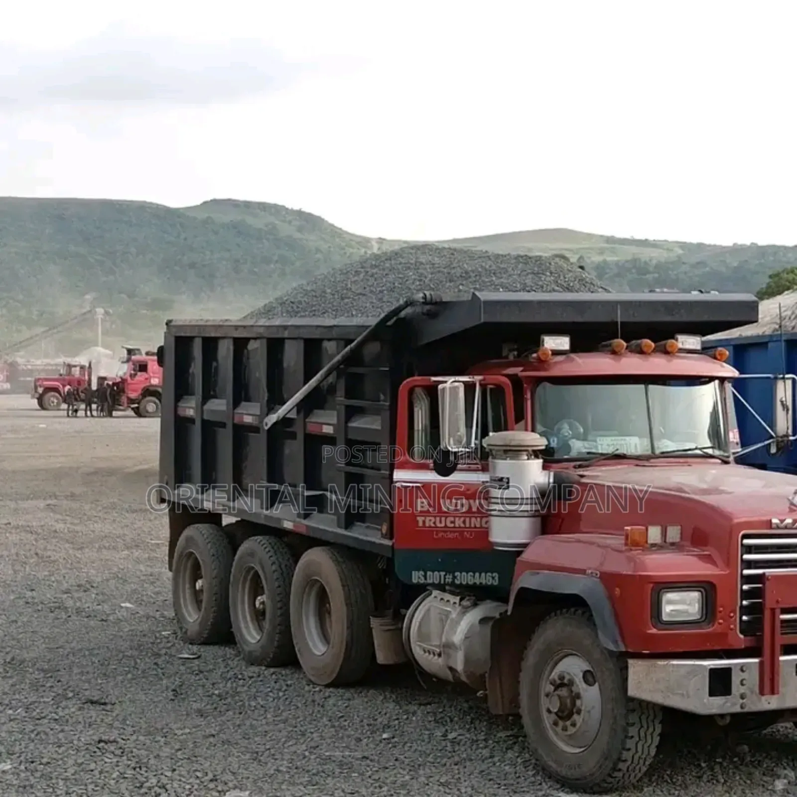 Premium Iron Chippings Granite (Machine-Crushed 3/4" and 1")
