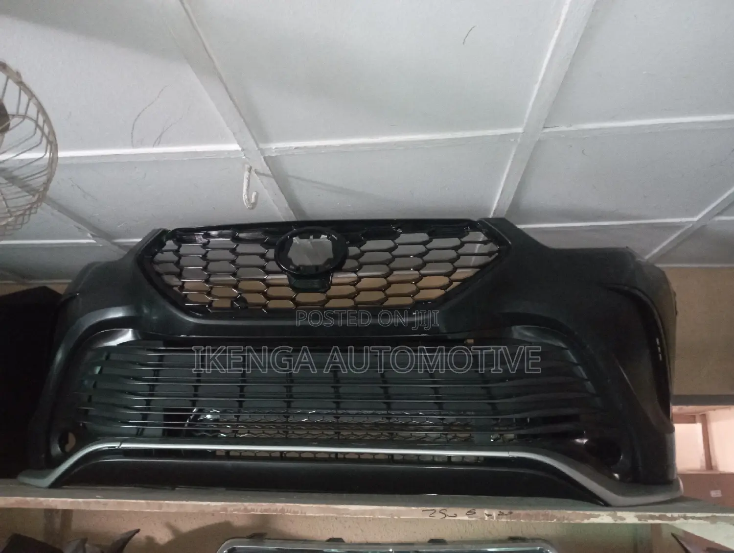 Complete Front Bumper Toyota Highlander 2022