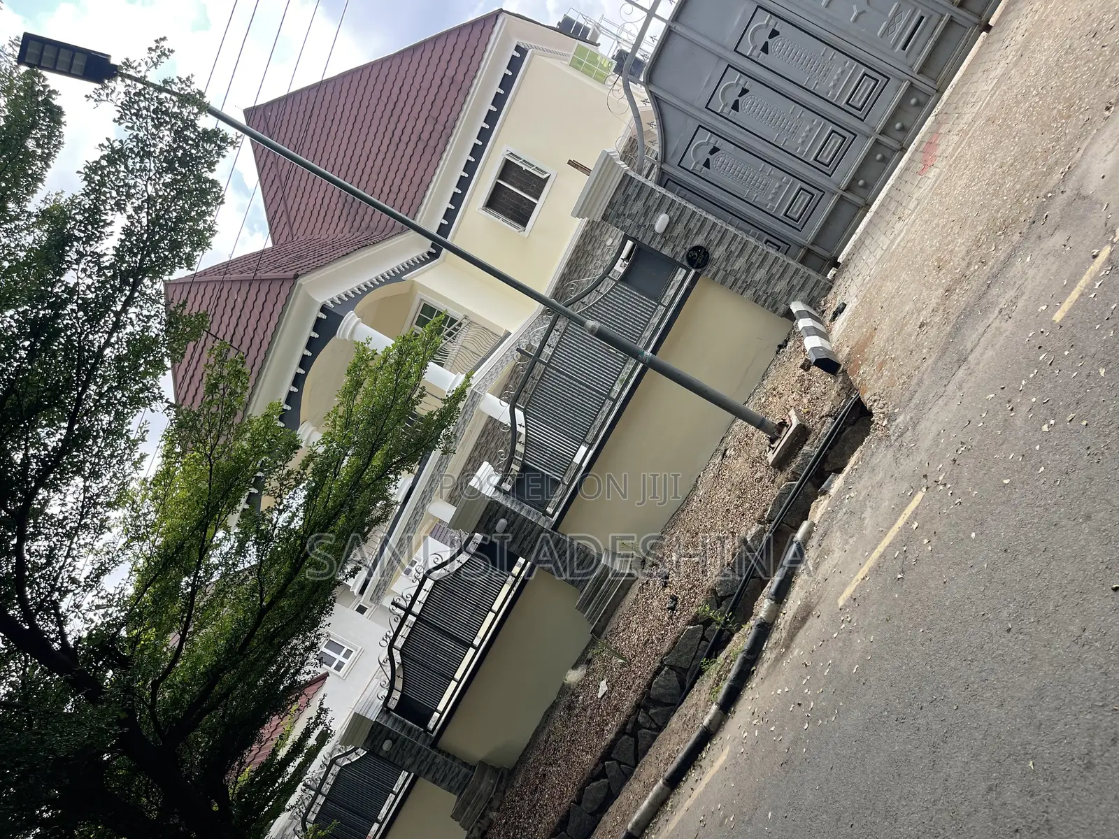 4bdrm Duplex in Gwarimpa Estate By, Gwarinpa for rent