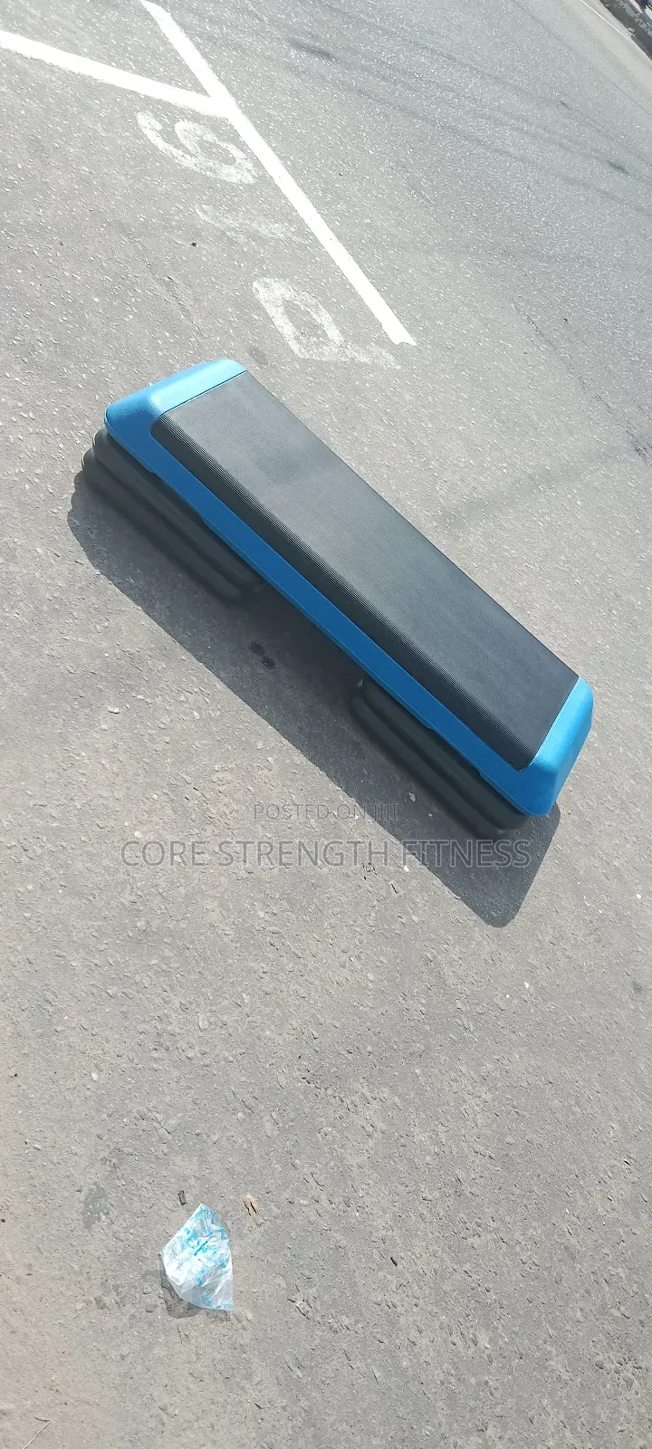 Commercial Aerobics Step Board With 4 Incline Leg Adjusters