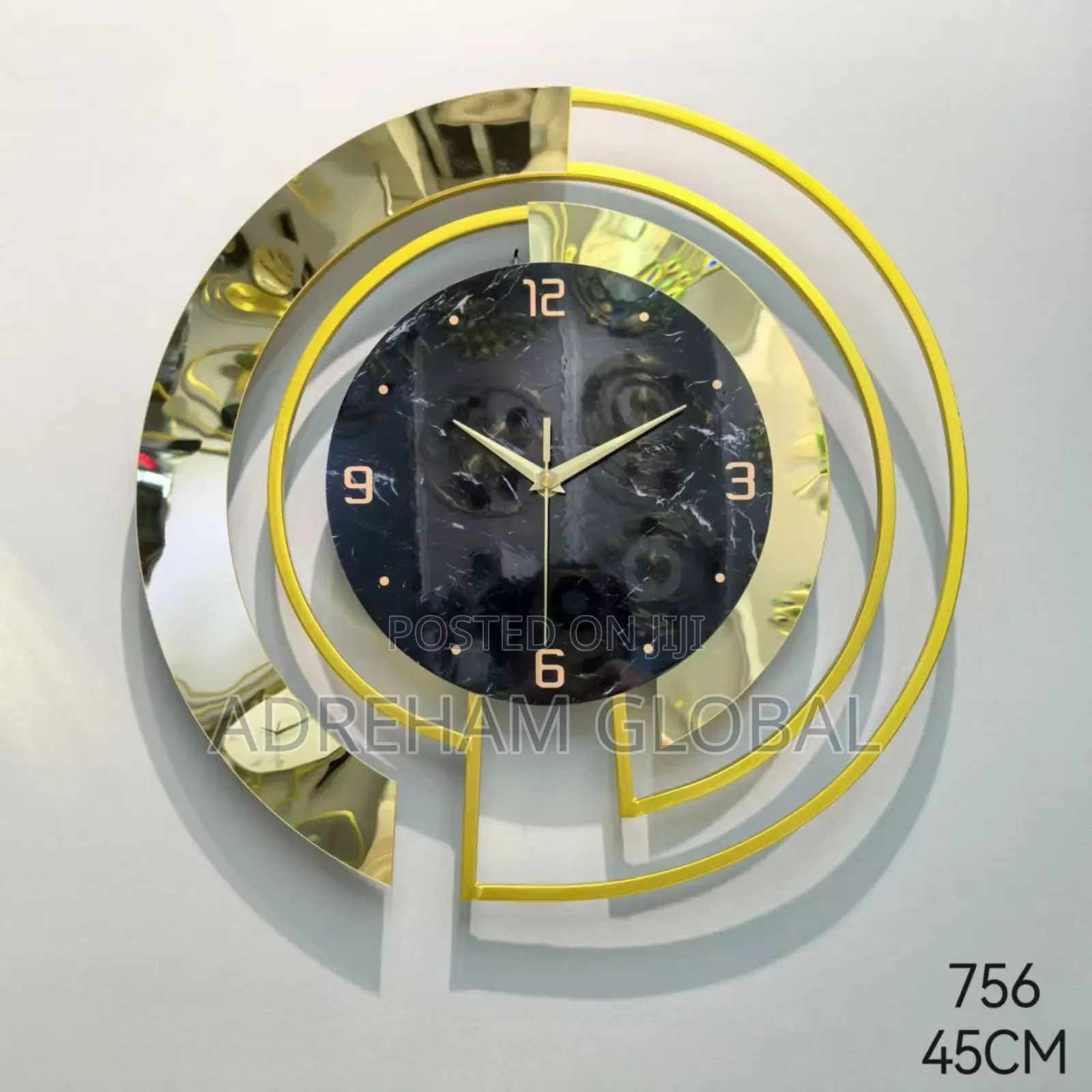 Beautiful Luxury Wall Clock