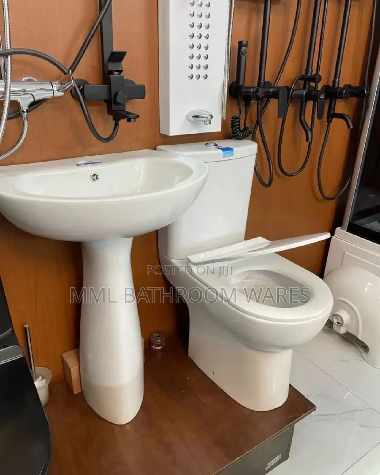 Toilet Seats With Wash Hand Basin