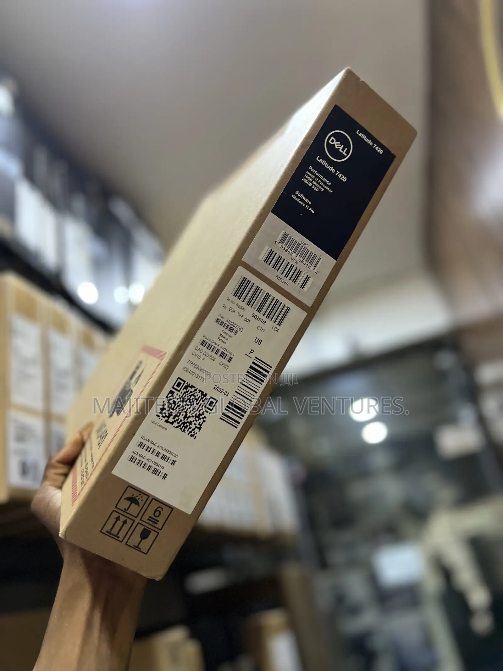 New Laptop Dell Latitude 7420 16GB Intel Core I7 SSD 256GB