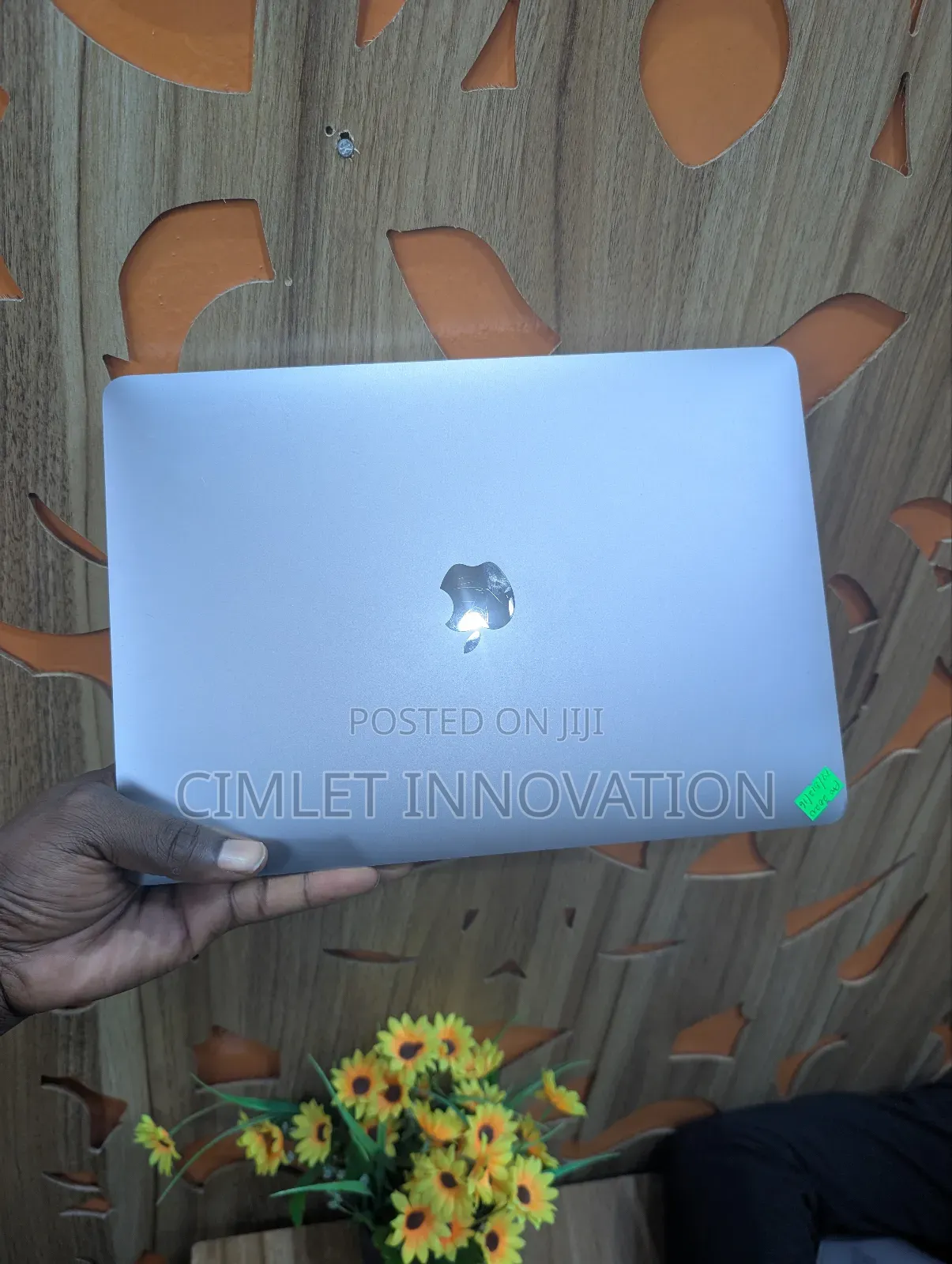 Laptop Apple MacBook Pro 2020 16GB Intel Core I7 SSD 512GB