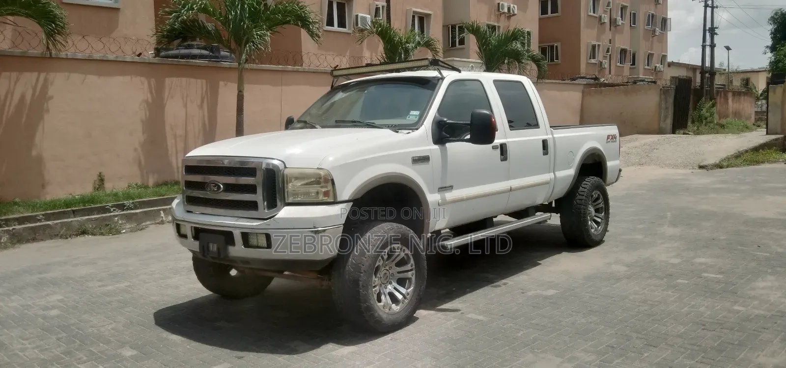 Ford F-250 2005 White