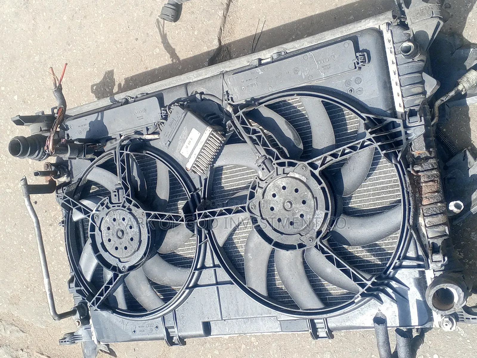 Radiator and Fan for Audi Q5 3.2 V6
