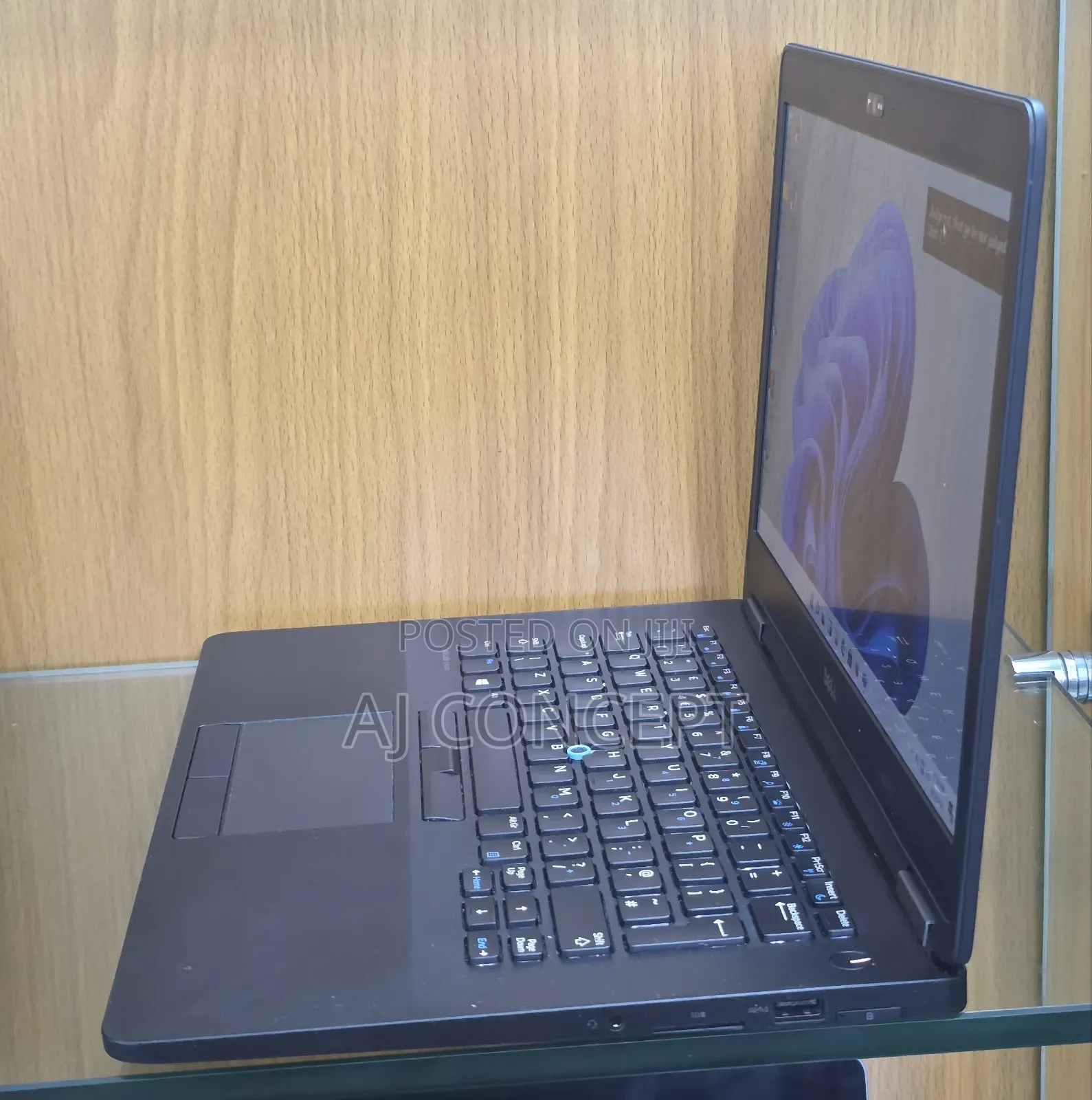 Laptop Dell Latitude E7470 8GB Intel Core i5 SSD 256GB