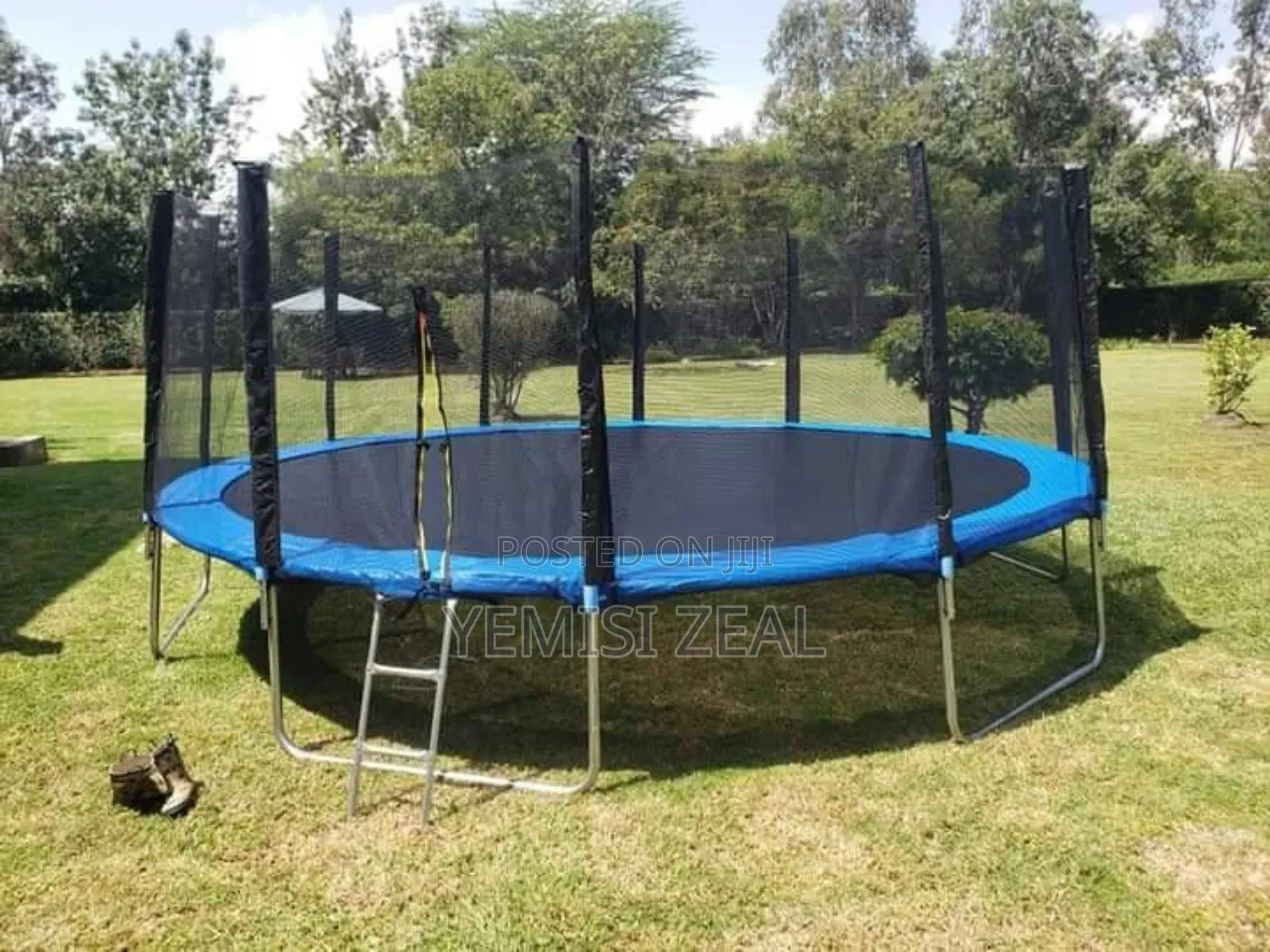 Trampoline