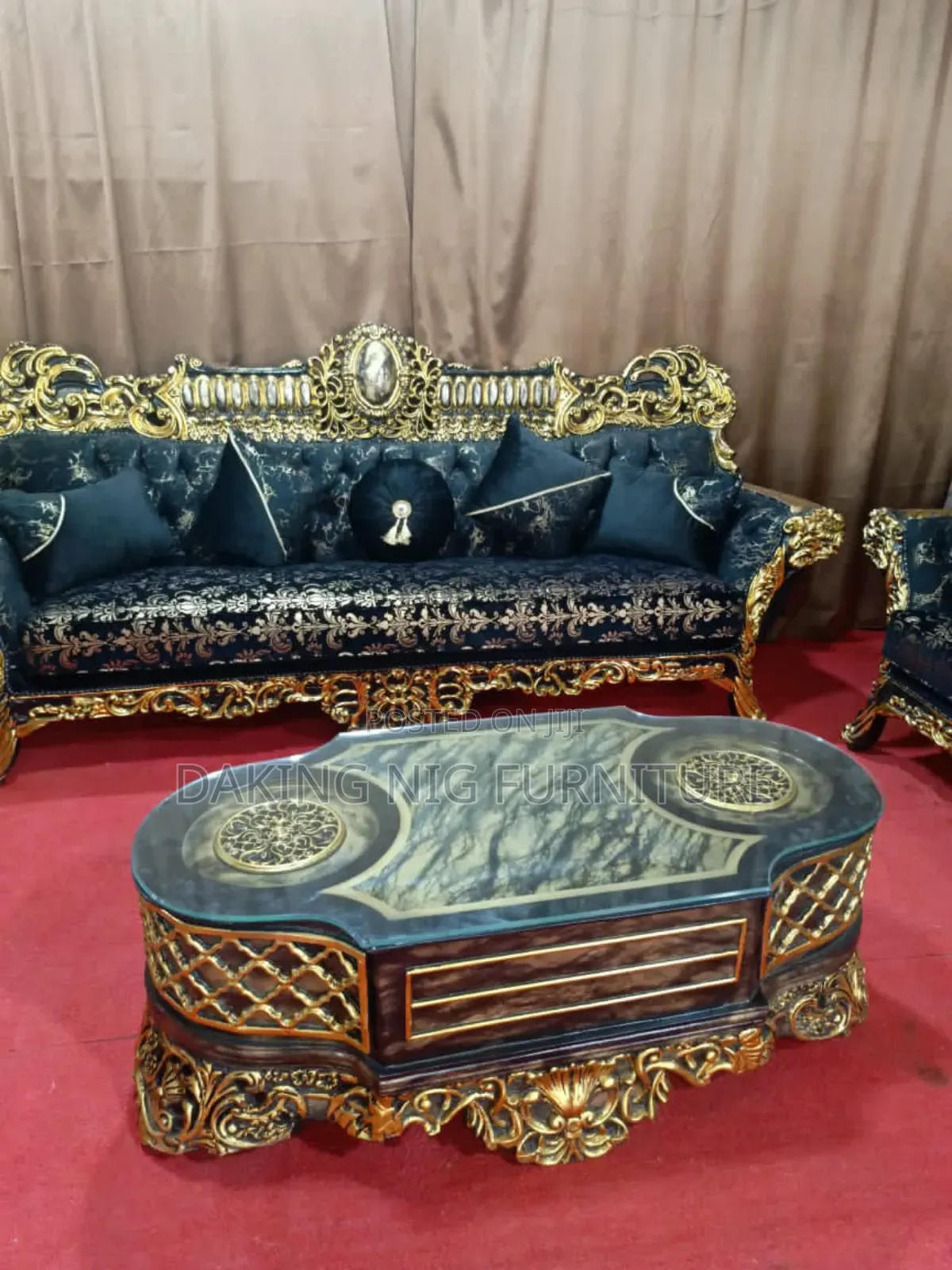 High Grade Royal Sofa