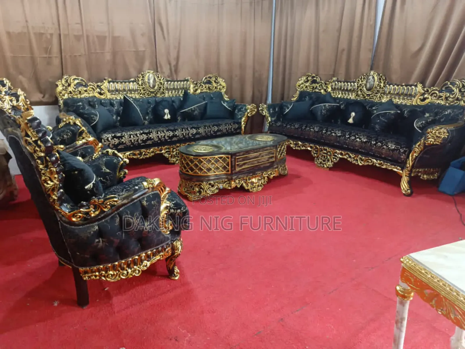 High Grade Royal Sofa