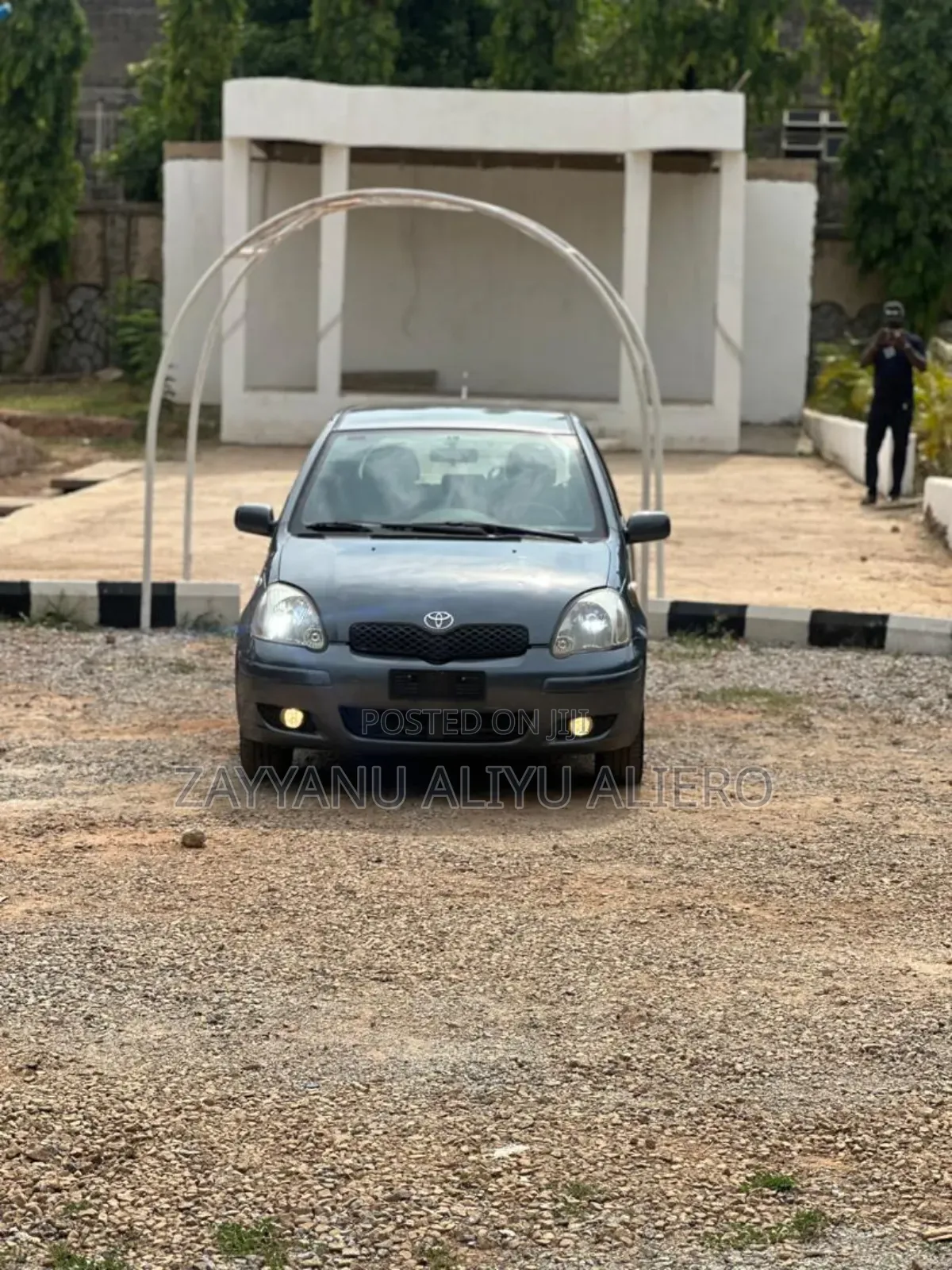 Toyota Yaris 2005 Gray