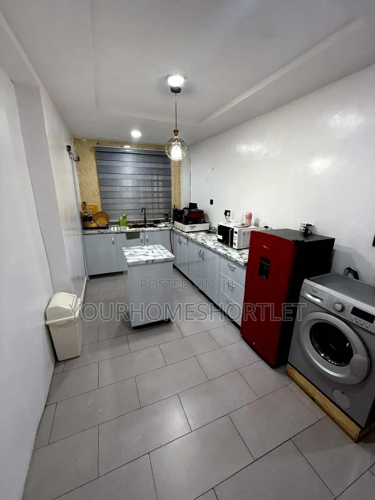 Spacious 3 Bedroom in an Estate Ogba
