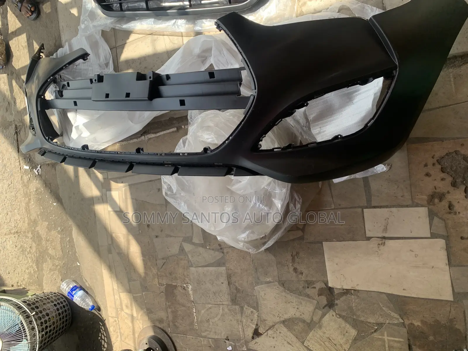 Front Bumper Hyundai Veloster Available