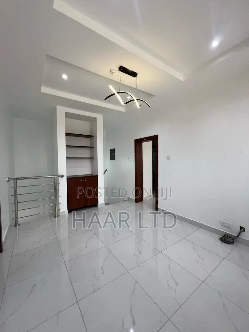 4bdrm Duplex in Ajah for sale