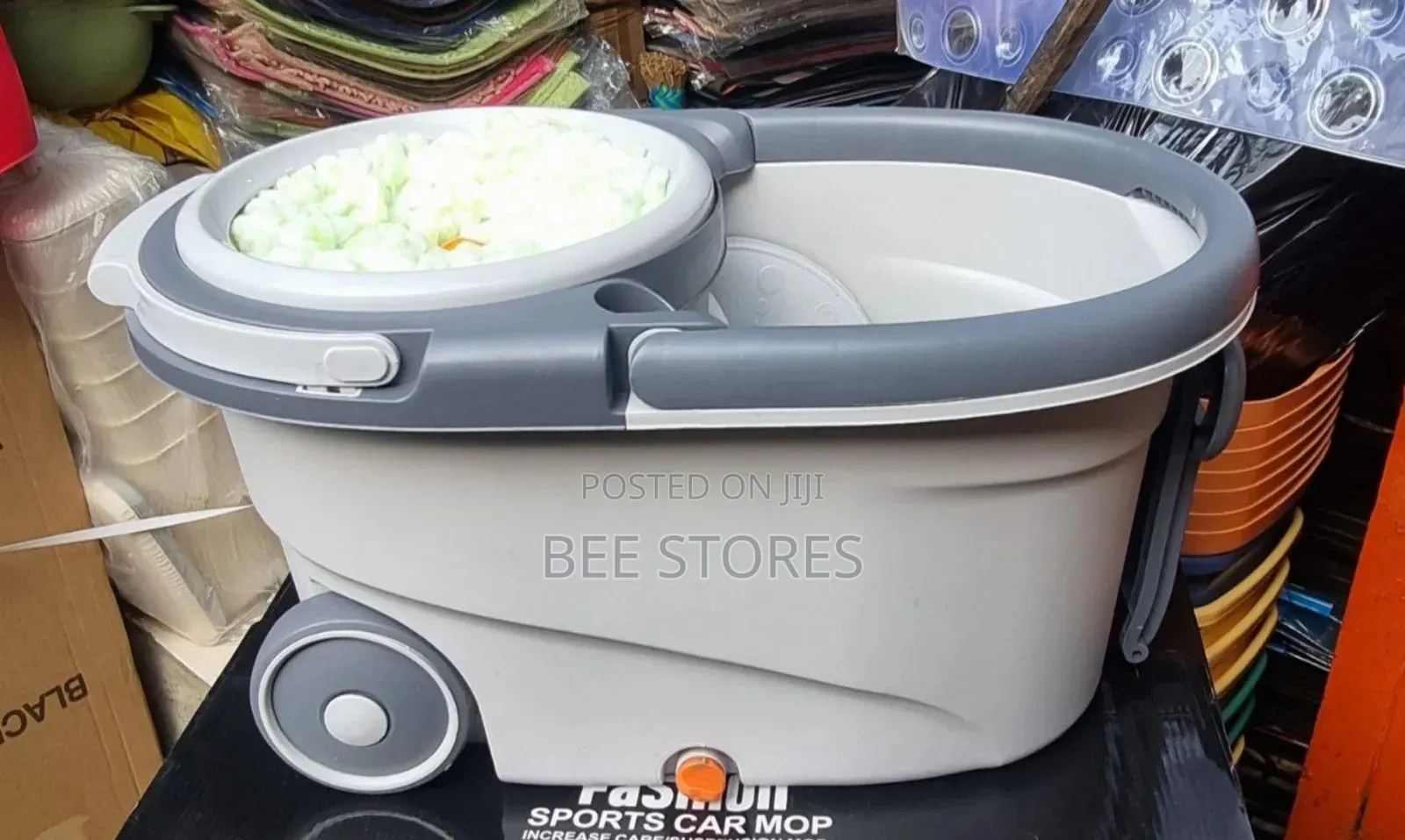 Quality Luxury Spin Mop With Wheel and Soap Dispenser