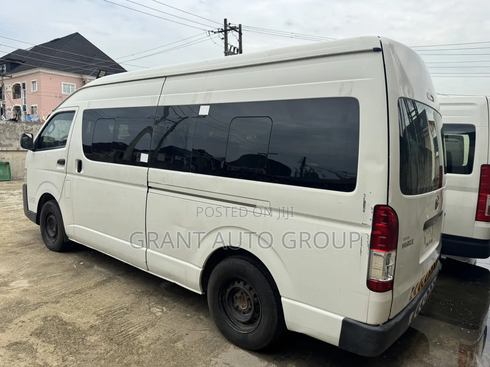 Toyota HiAce 2016 White