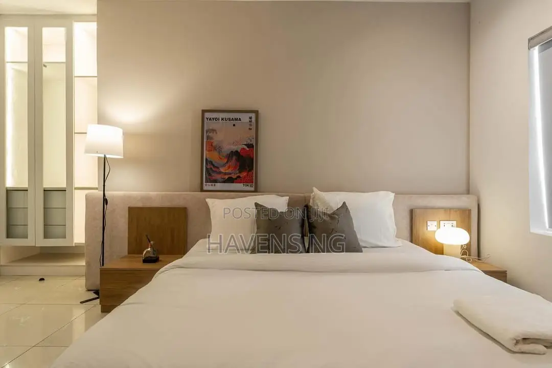 2-Bedroom Luxury Apartment for Short Let