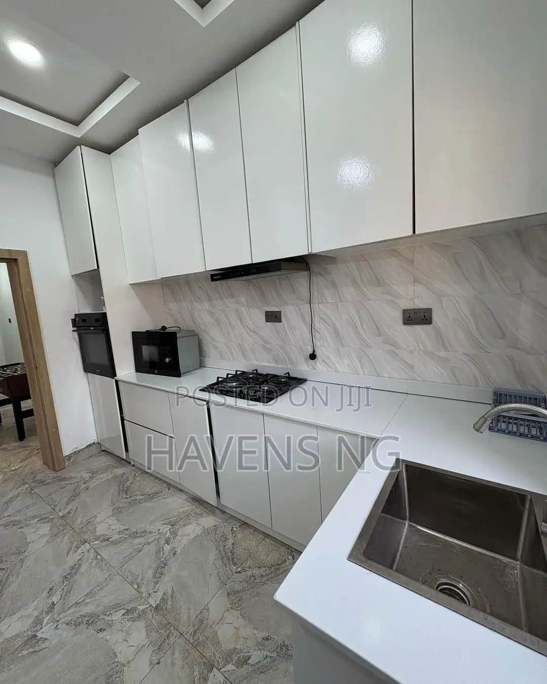 Modern 2-Bedroom Apartment – Salem, Ikate