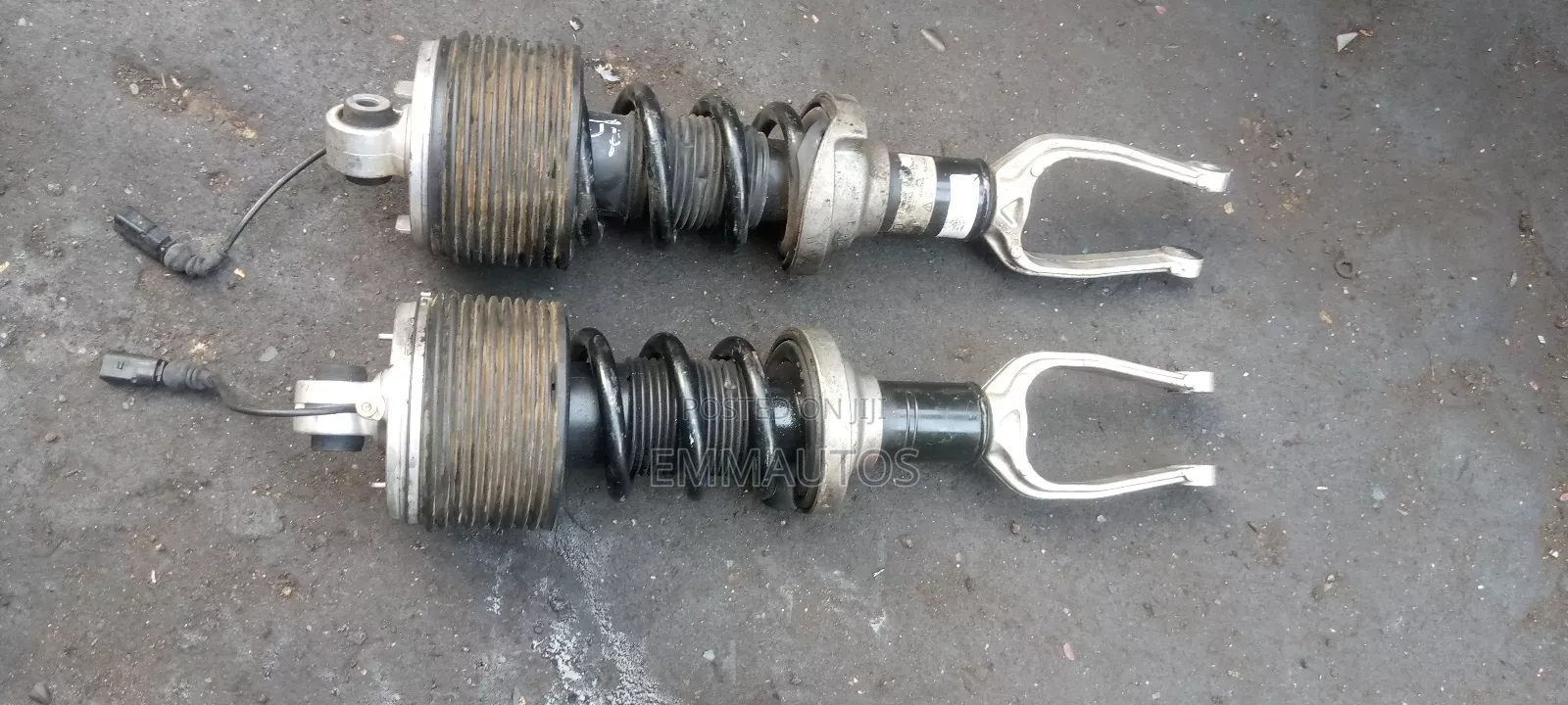 Front and Back Shocks Audi R8