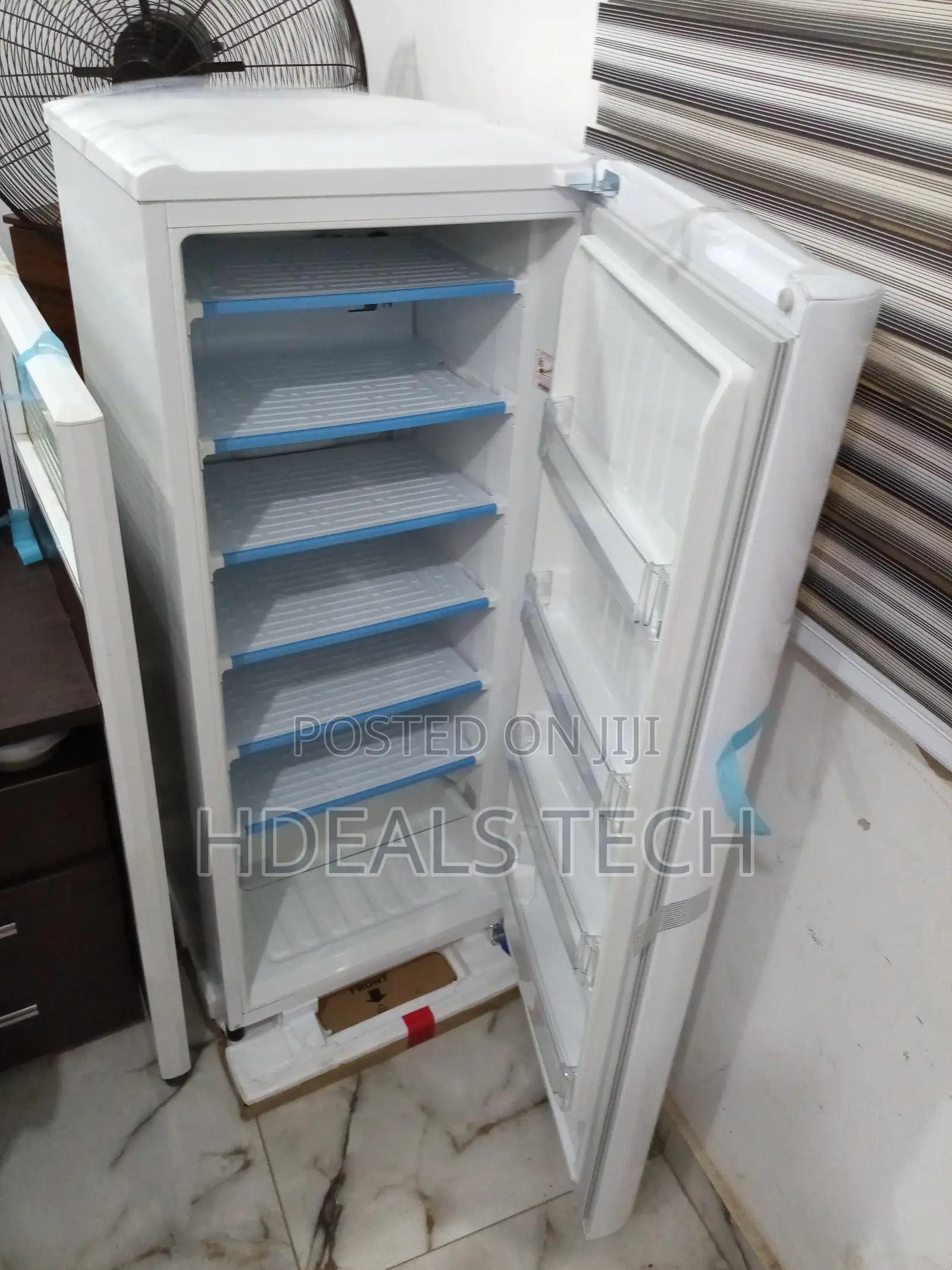 Lg Gn-304sqgt Vertical Freezer -Compact With Big Capacity