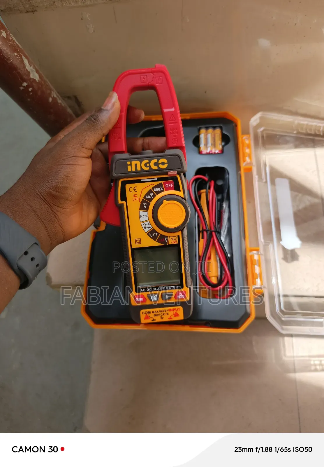 Digital Clamp Meter Ac/Dc Inc-Co
