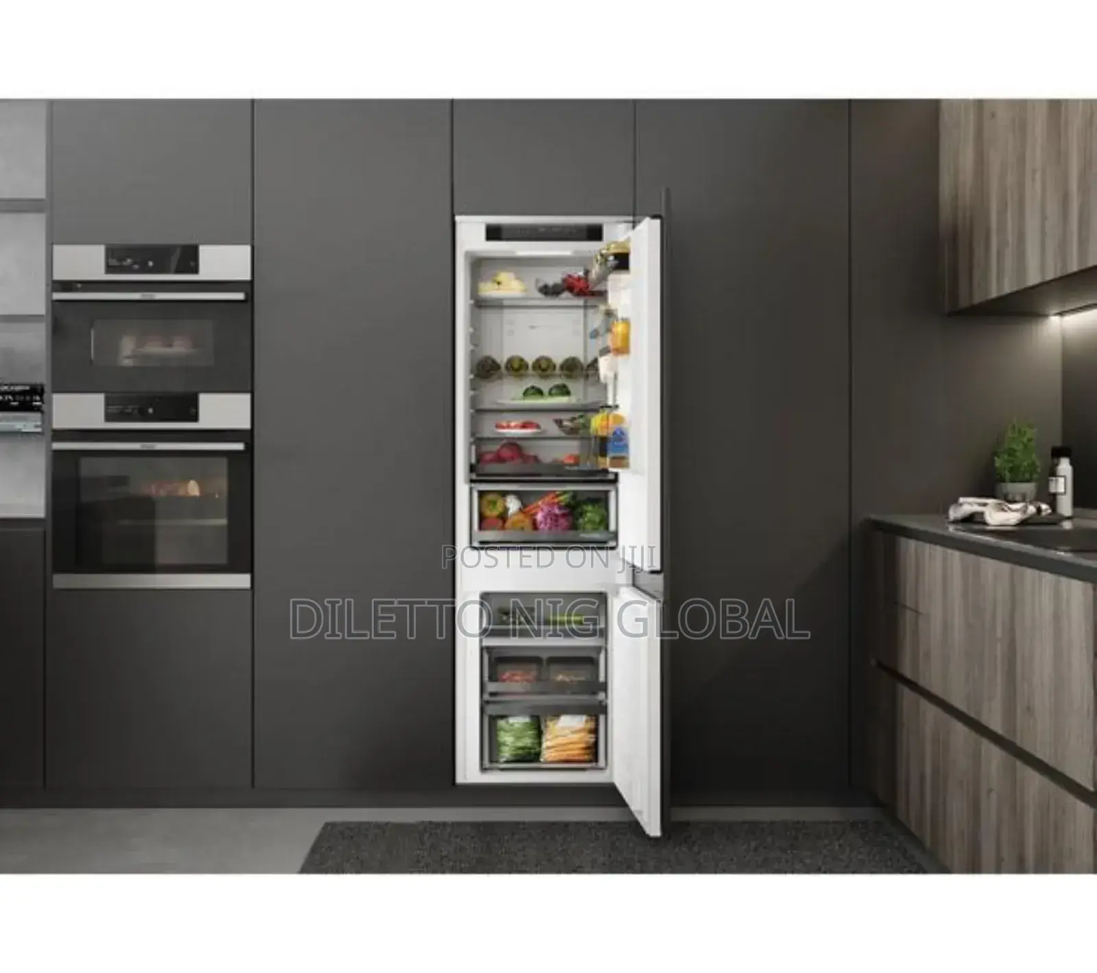 Haier Integrated Smart 70/30 Fridge Freezer - Sliding Hinge
