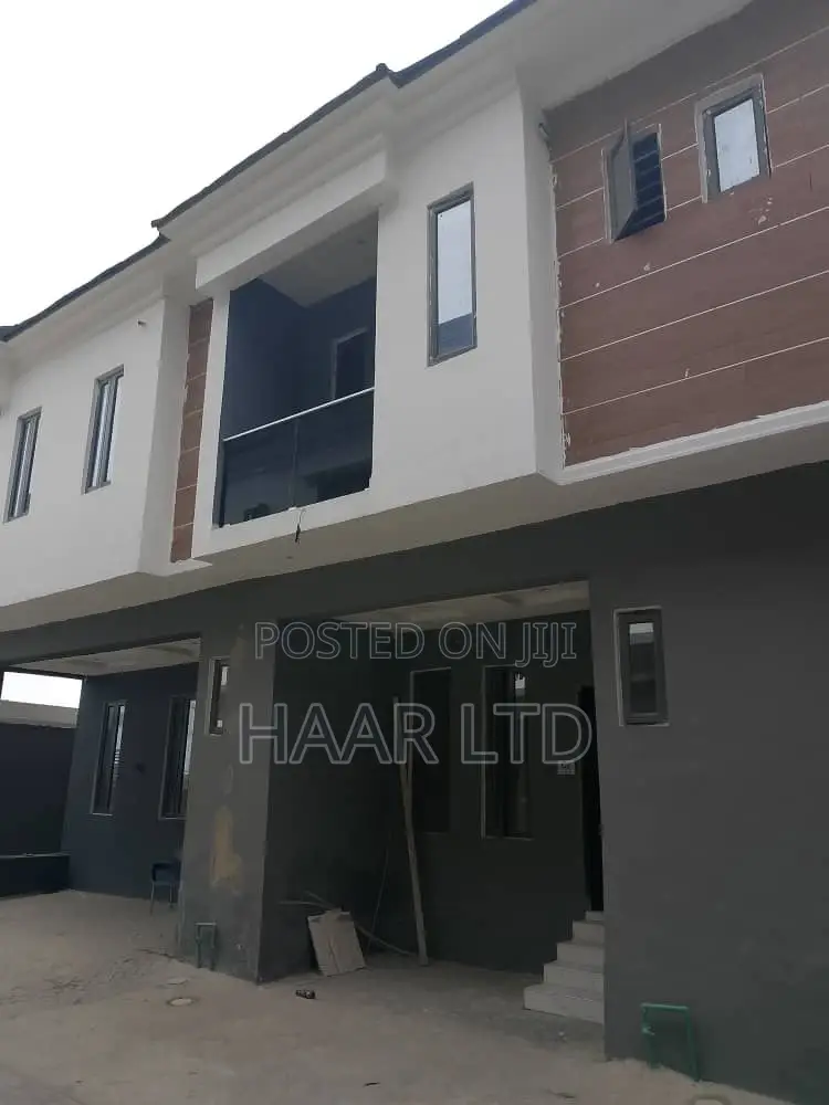 4bdrm Duplex in VGC / Ajah for sale