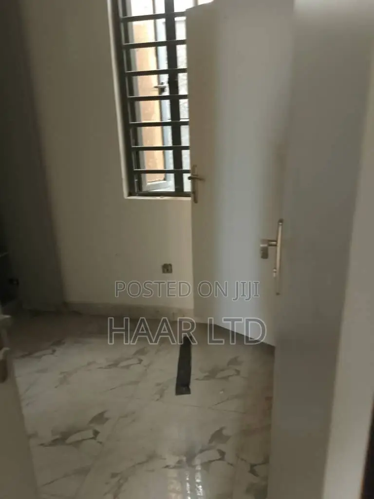 4bdrm Duplex in VGC / Ajah for sale
