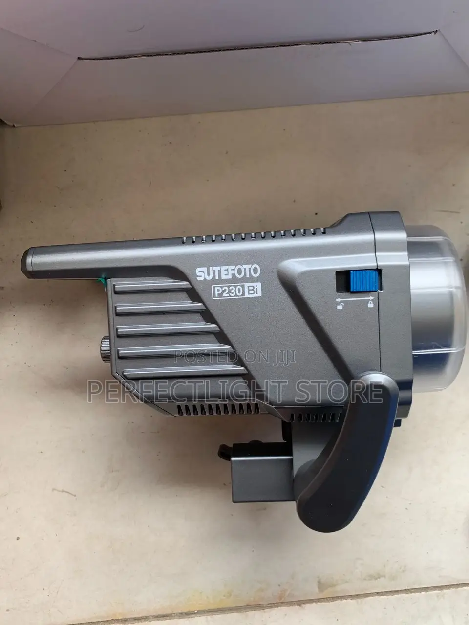 P230bi Light