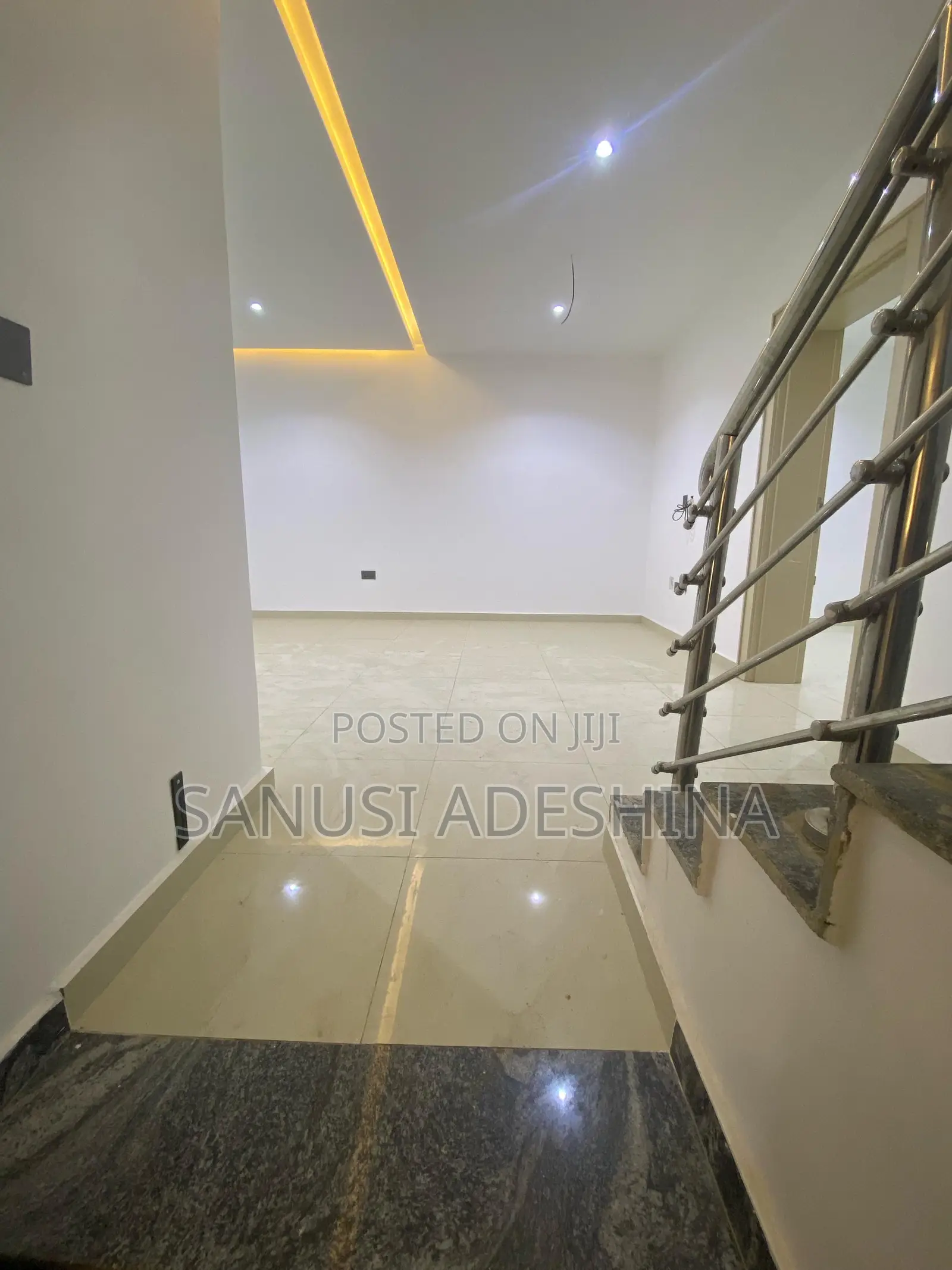 4bdrm Duplex in Jahi Gilmore Fct for rent