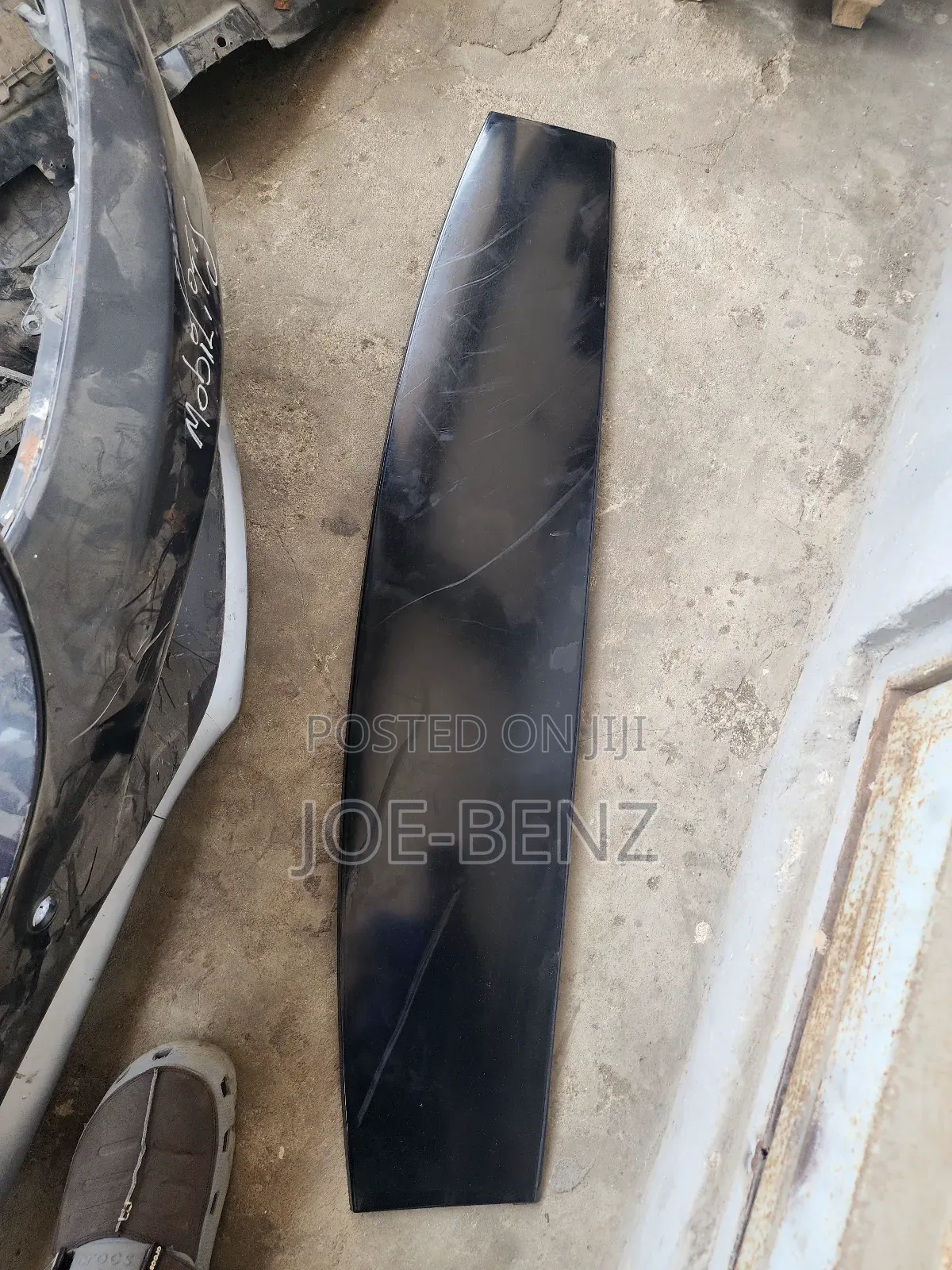 Front Glass C300 2017