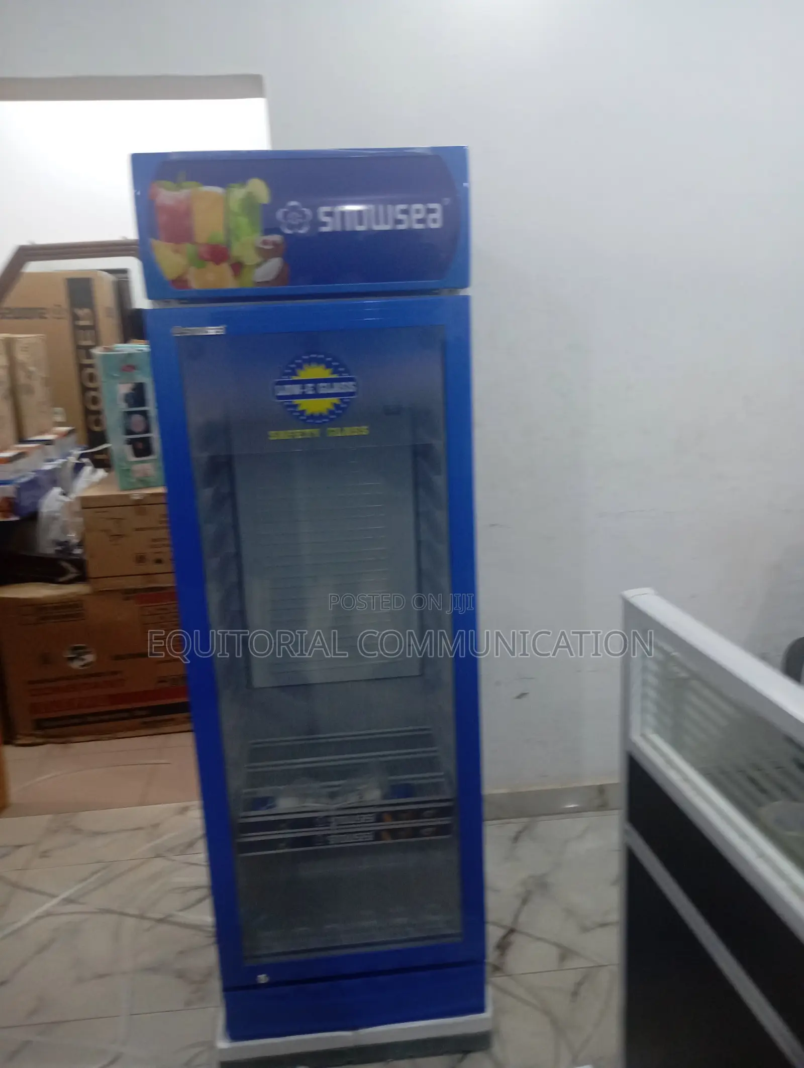 Sleek Snowsea Single Door Display Chiller Lc-300w
