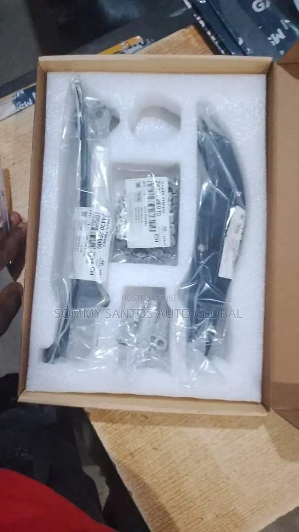 Original Complete Chain Kit Hyundai Elentra Available