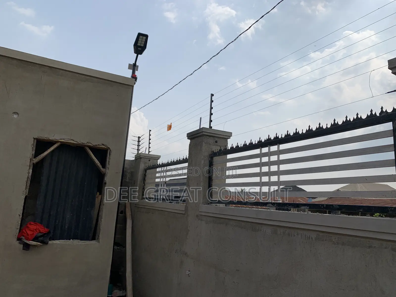 Quality Electric Fence Wire Installation