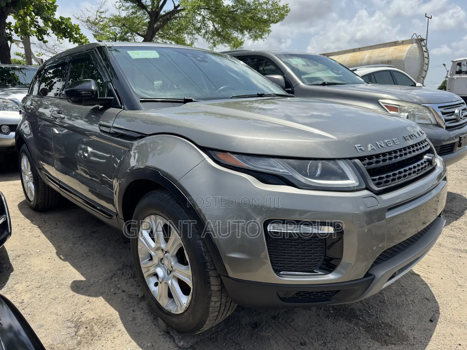 Land Rover Range Rover Evoque HSE Dynamic 4x4 5-Door 2017 Gray