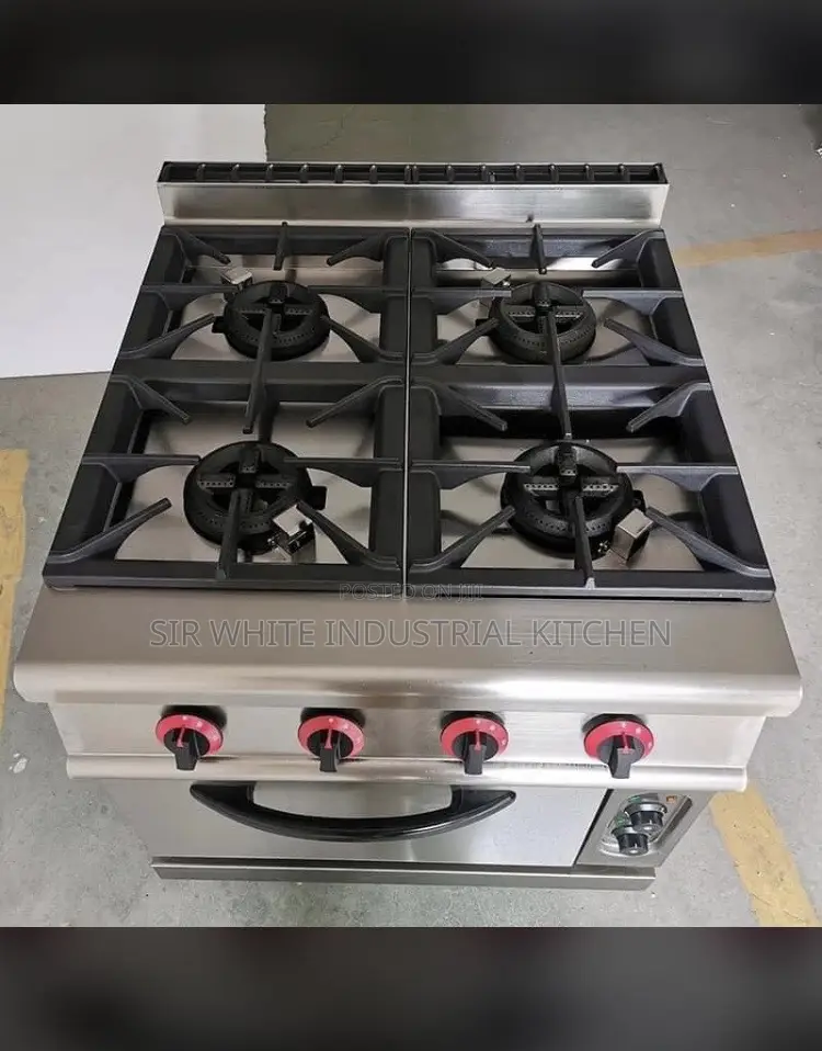 Industrial 4-Burner Gas Cooker With an Oven