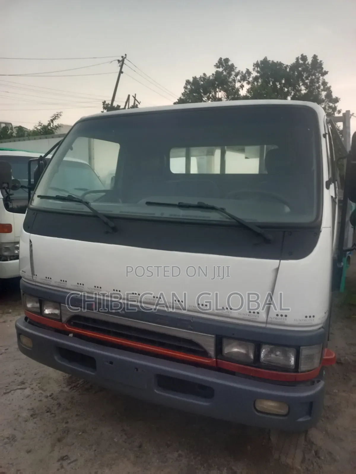 Mstubishi Fuso Canter Pickup Truck (Foreign Used