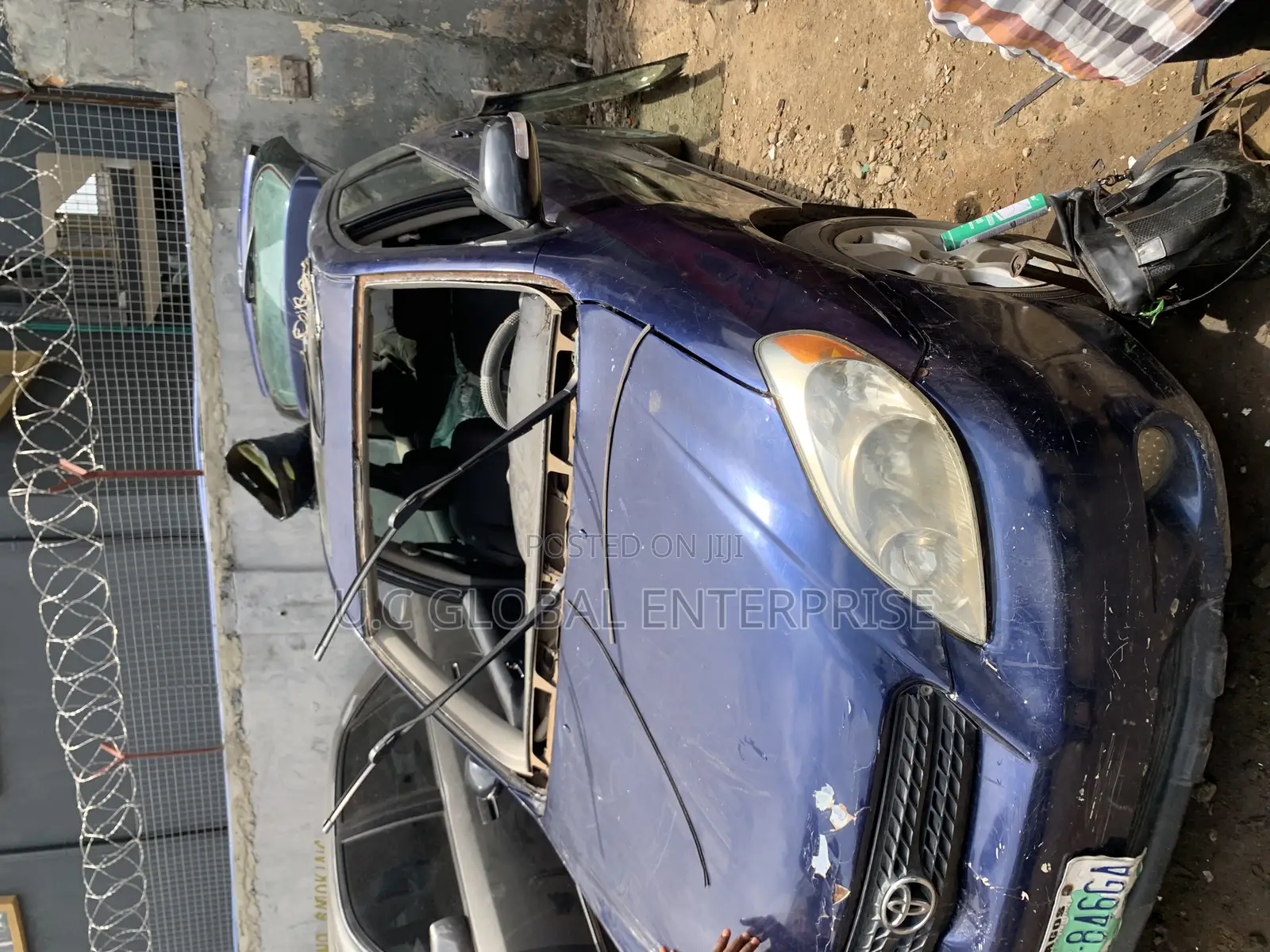 Toyota Matrix 2005 Front Windscreen Glass Available Now