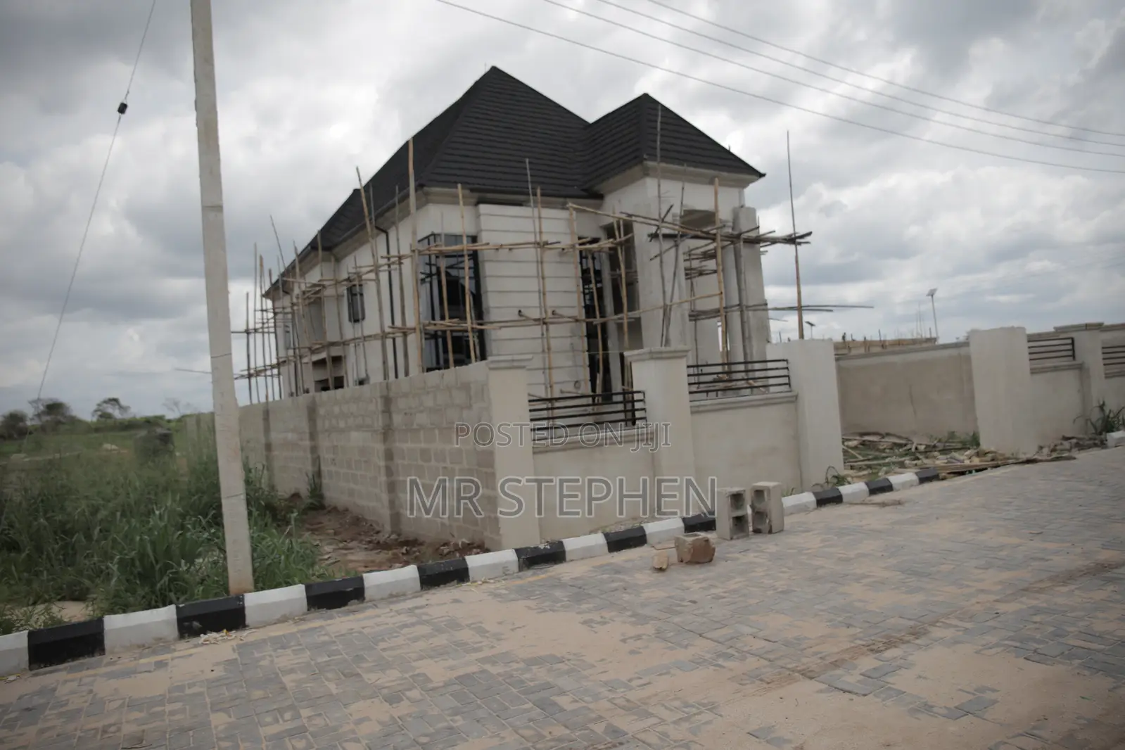 4bdrm Duplex in Owerri for sale
