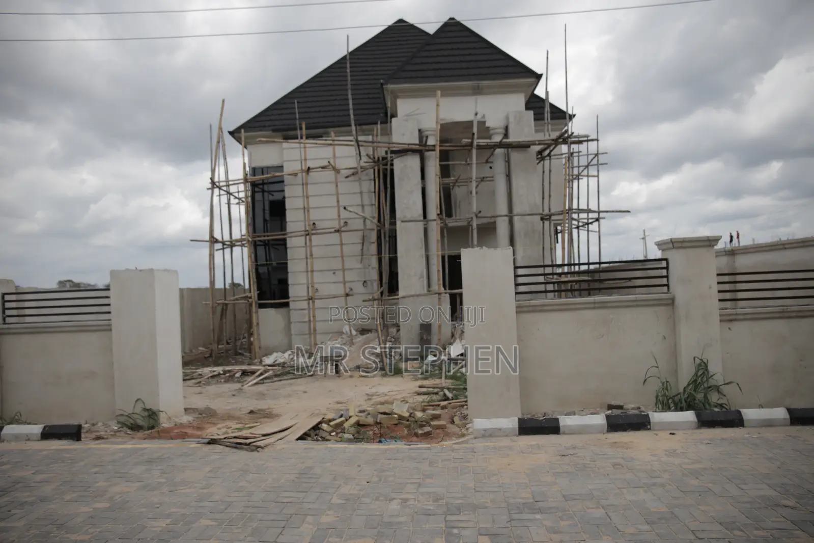 4bdrm Duplex in Owerri for sale