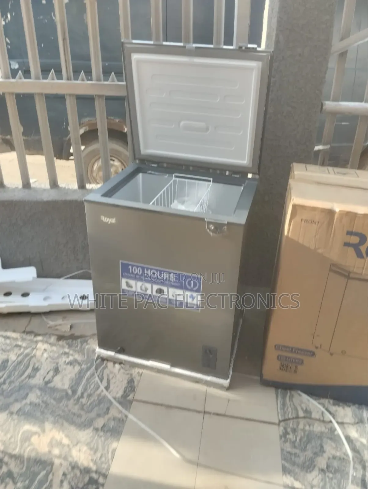 New Royal Deep Freezer 155 L Copper Low Consumption > 1yrs