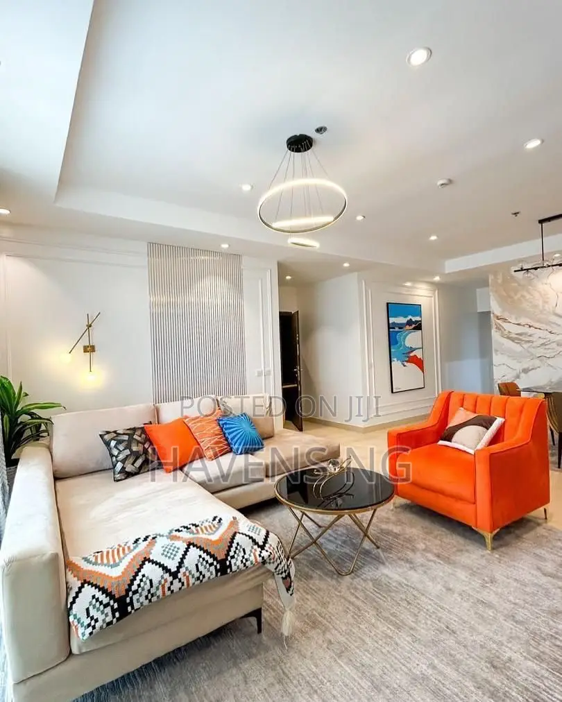 Luxurious 3 Bedroom Apartment.