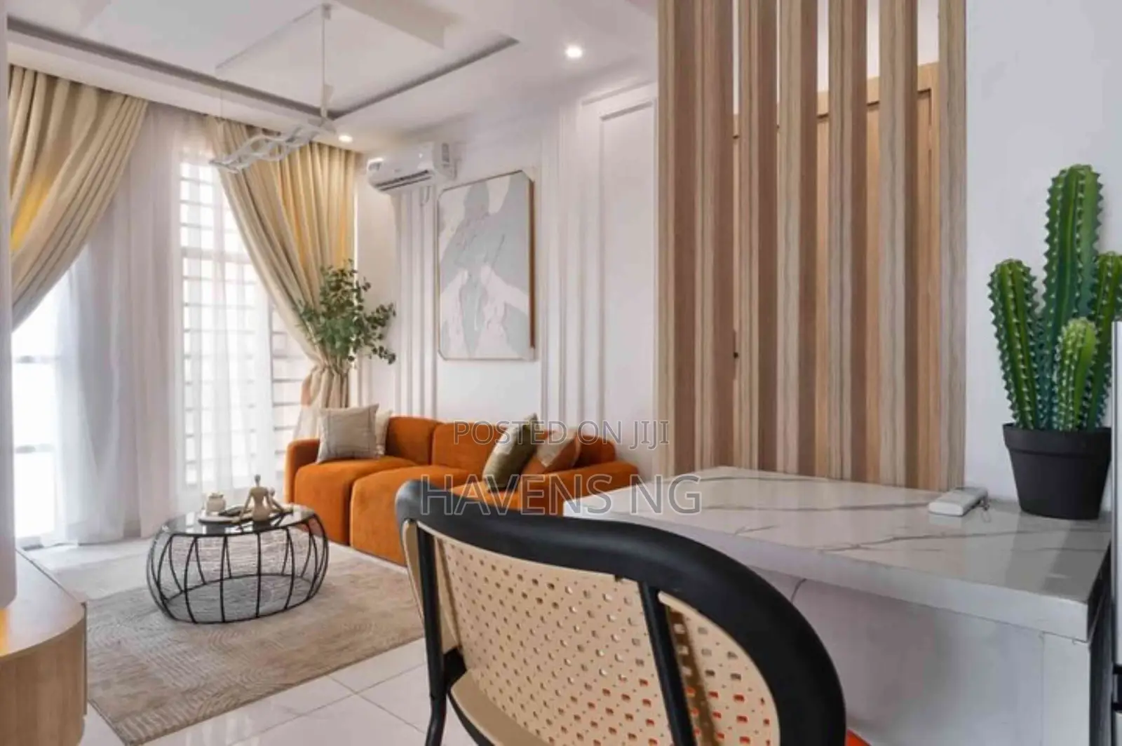 1 Bedroom Apartment With Ps5, and Two Balconies.