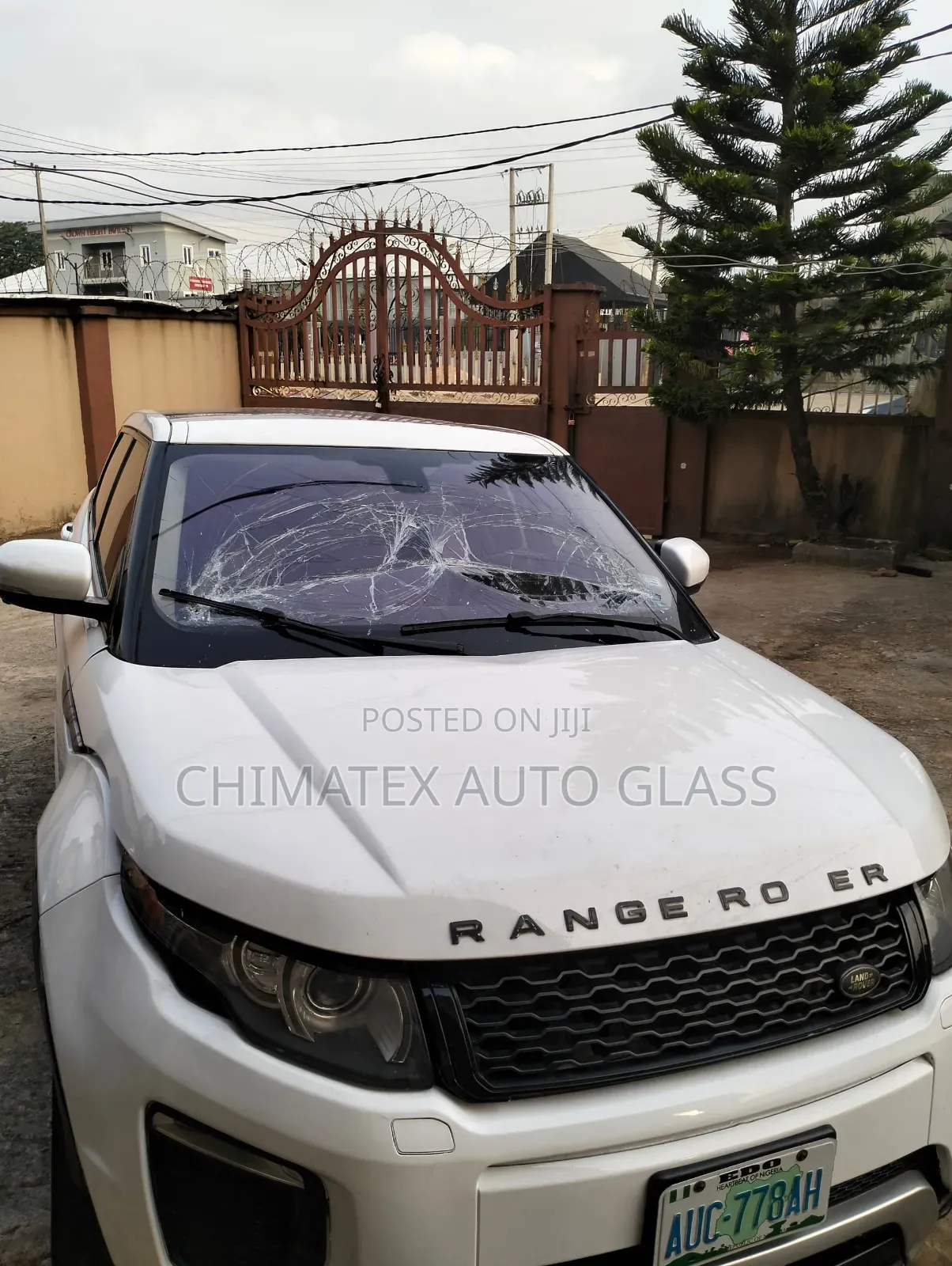 We Deliver All Range Rover Windscreen Glass Install