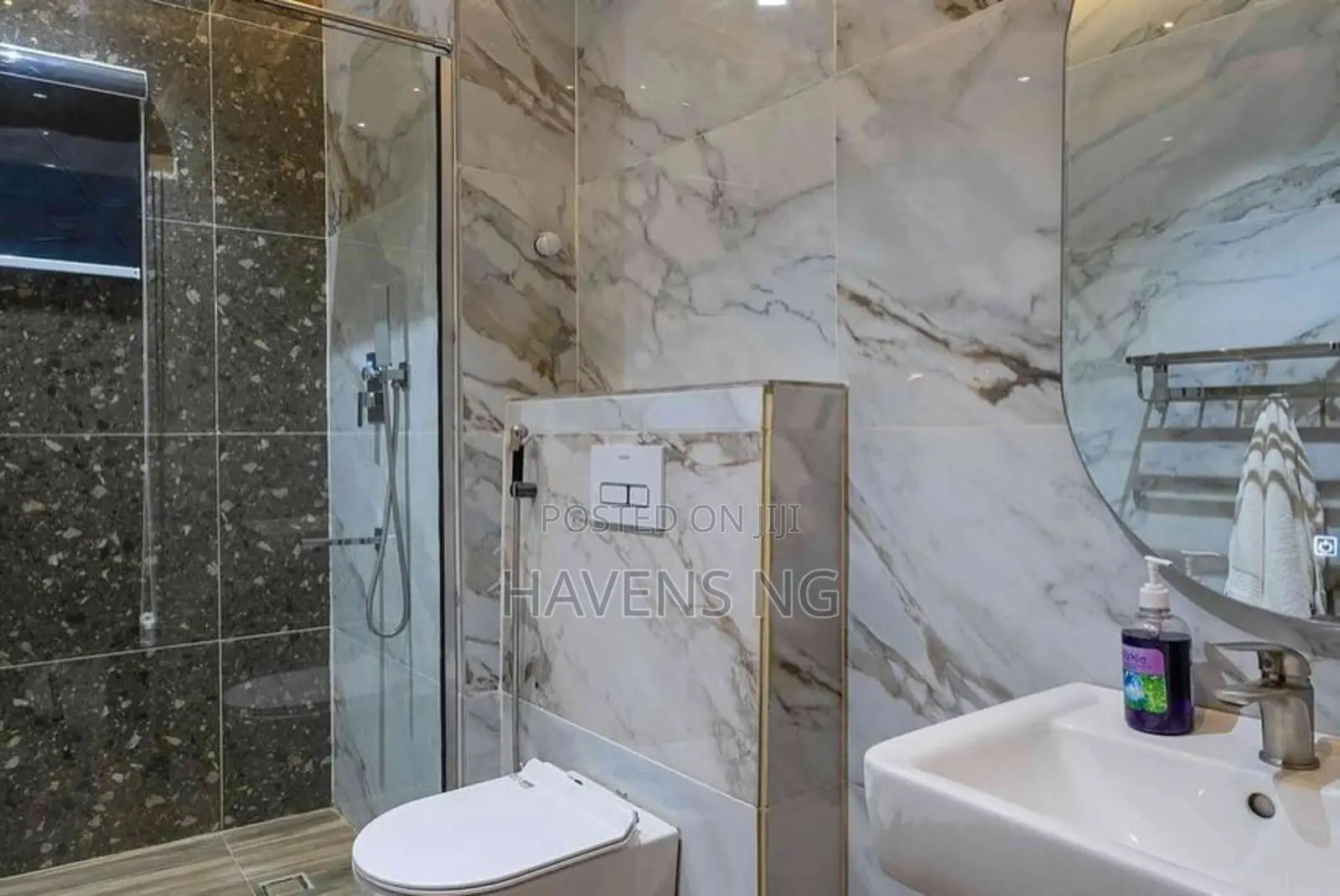 The King Luxury 3 Bedroom Apartment.