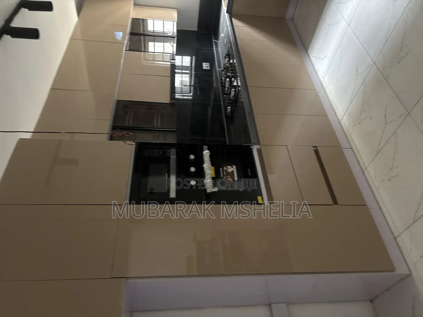 4bdrm Duplex in Gwarinpa for sale