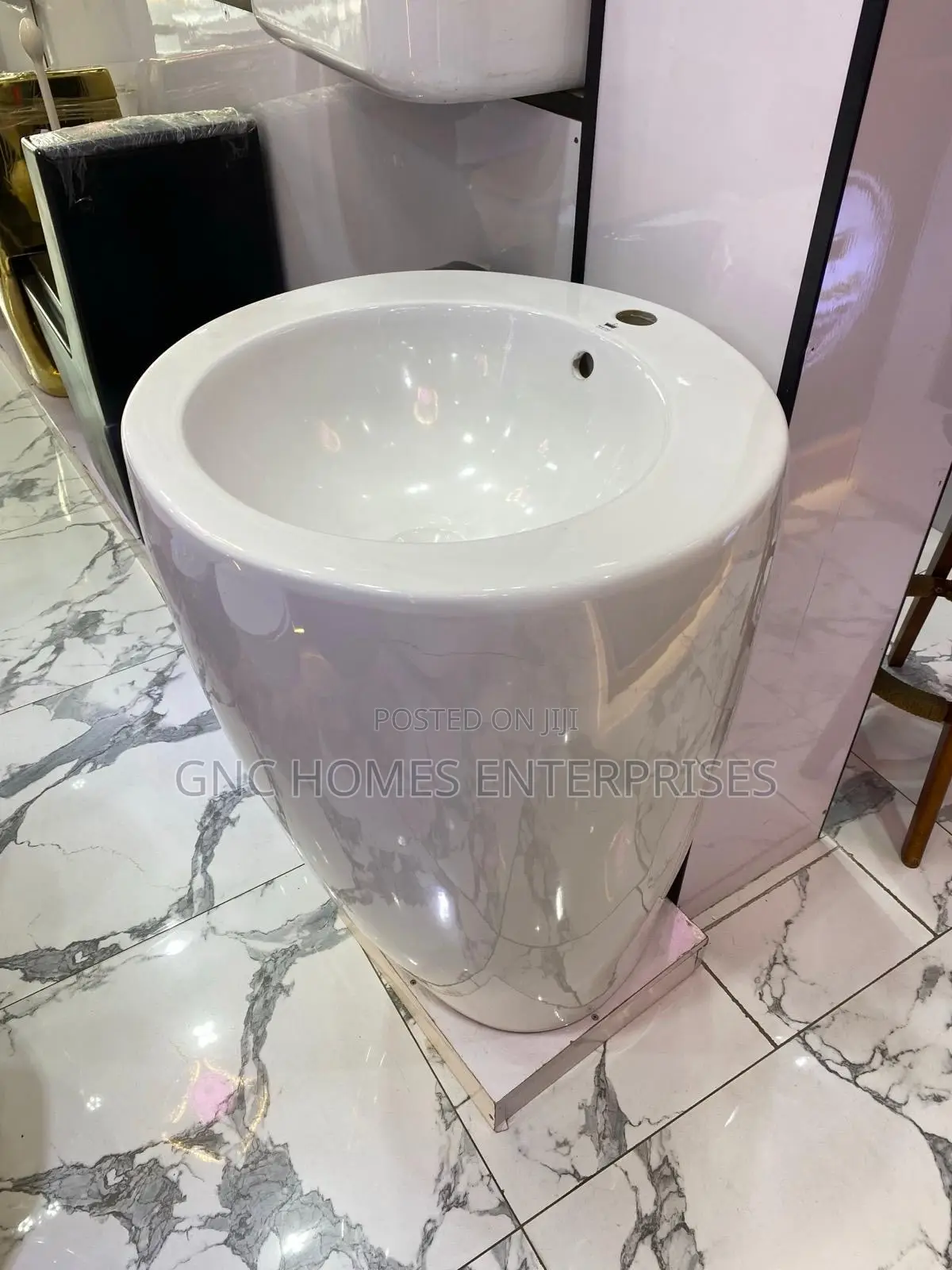 Uk Standard Basin