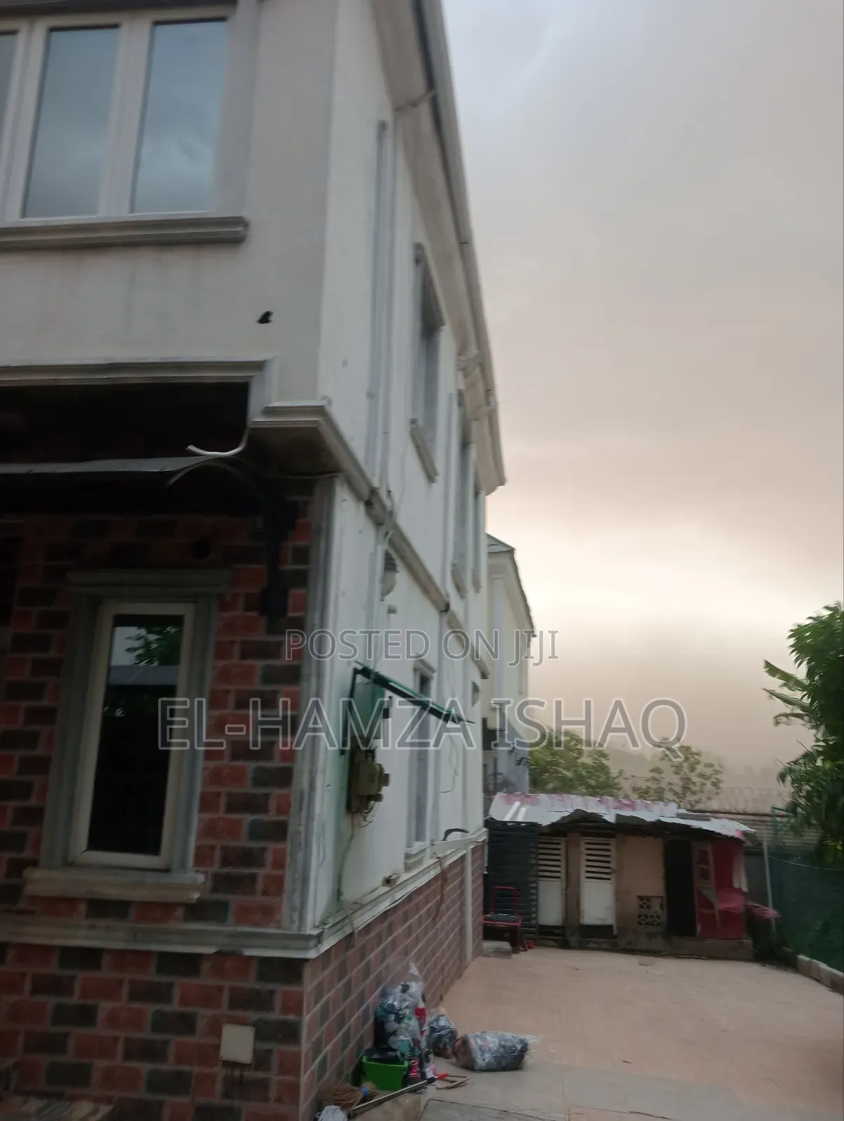 4bdrm Duplex in Porches Terrace, Idu for sale