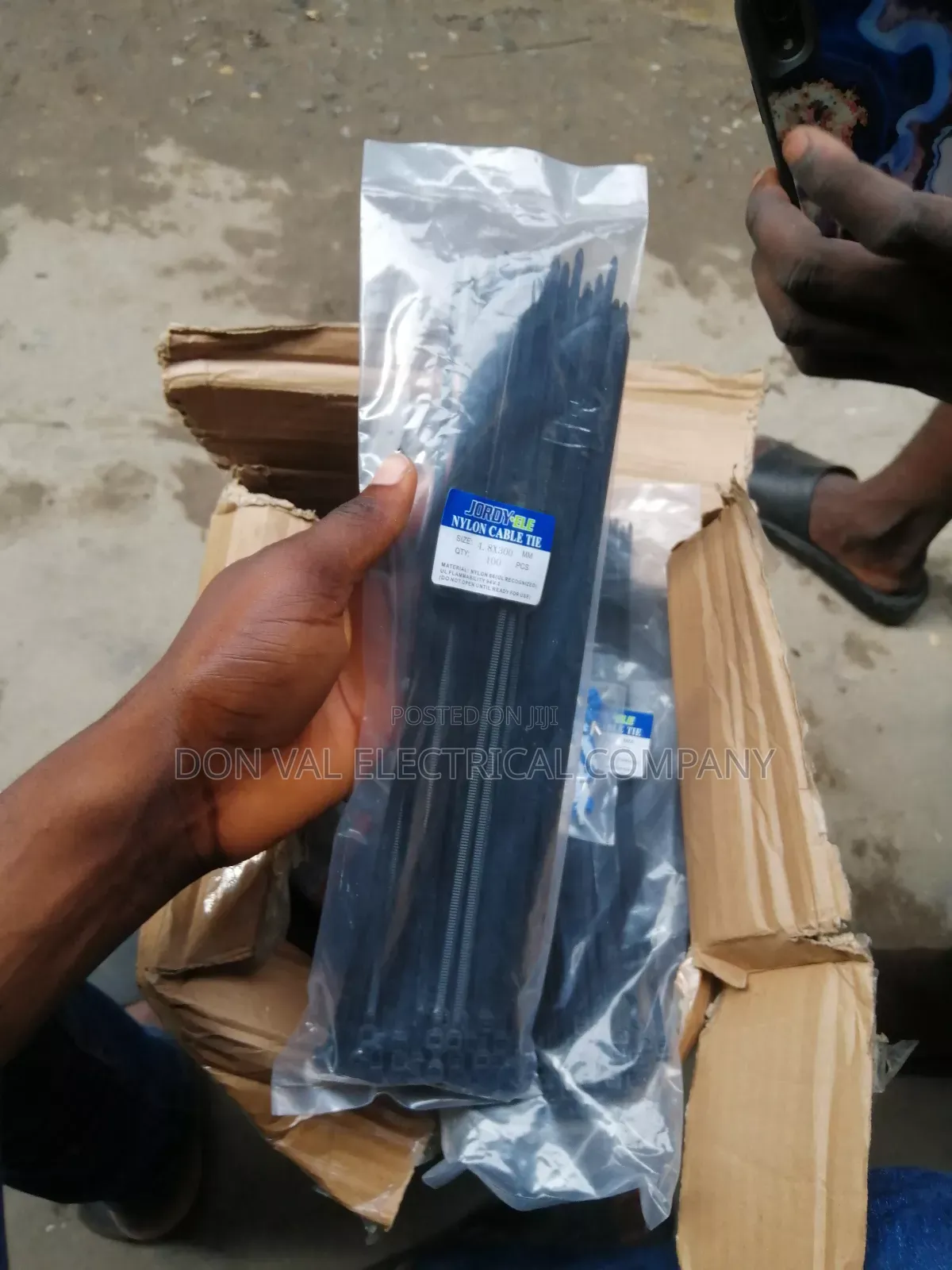 300x4.8mm Original Nylon Cable Tie